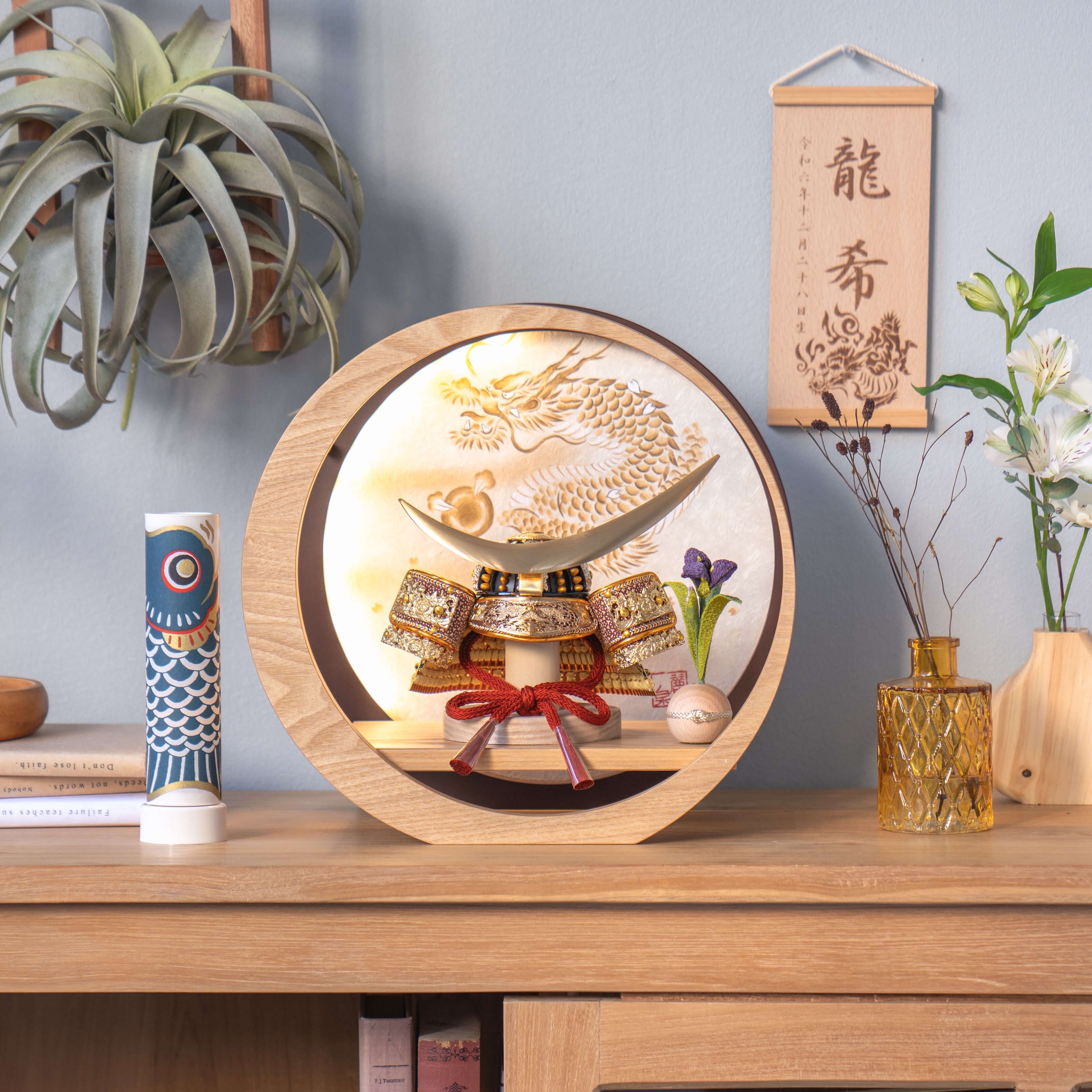 KOTO×悠雅コラボ兜 伊達政宗 灯月型飾台 手描龍