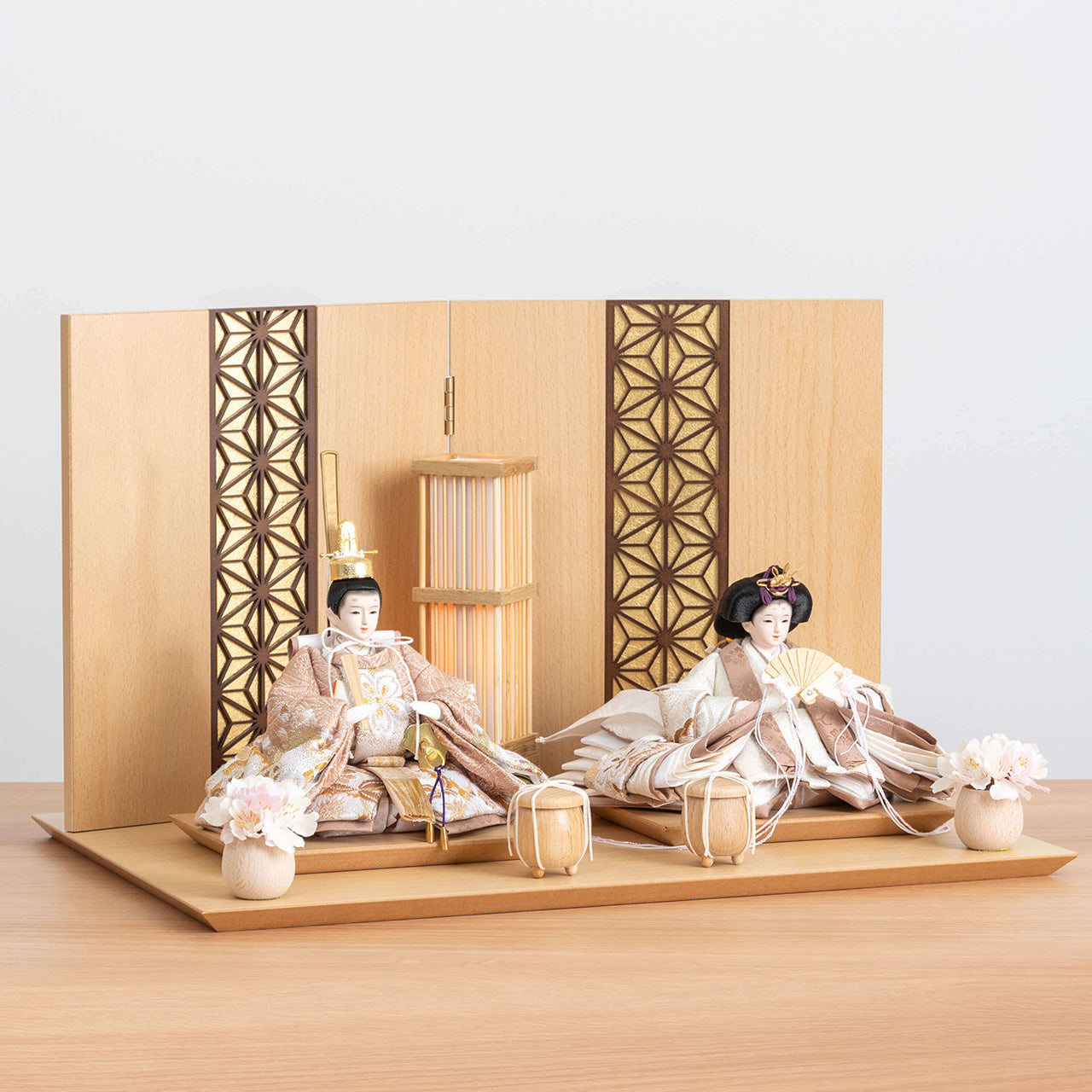 ことのひな人形 ほのか 麻の葉 N平台 B金 駿河行燈付