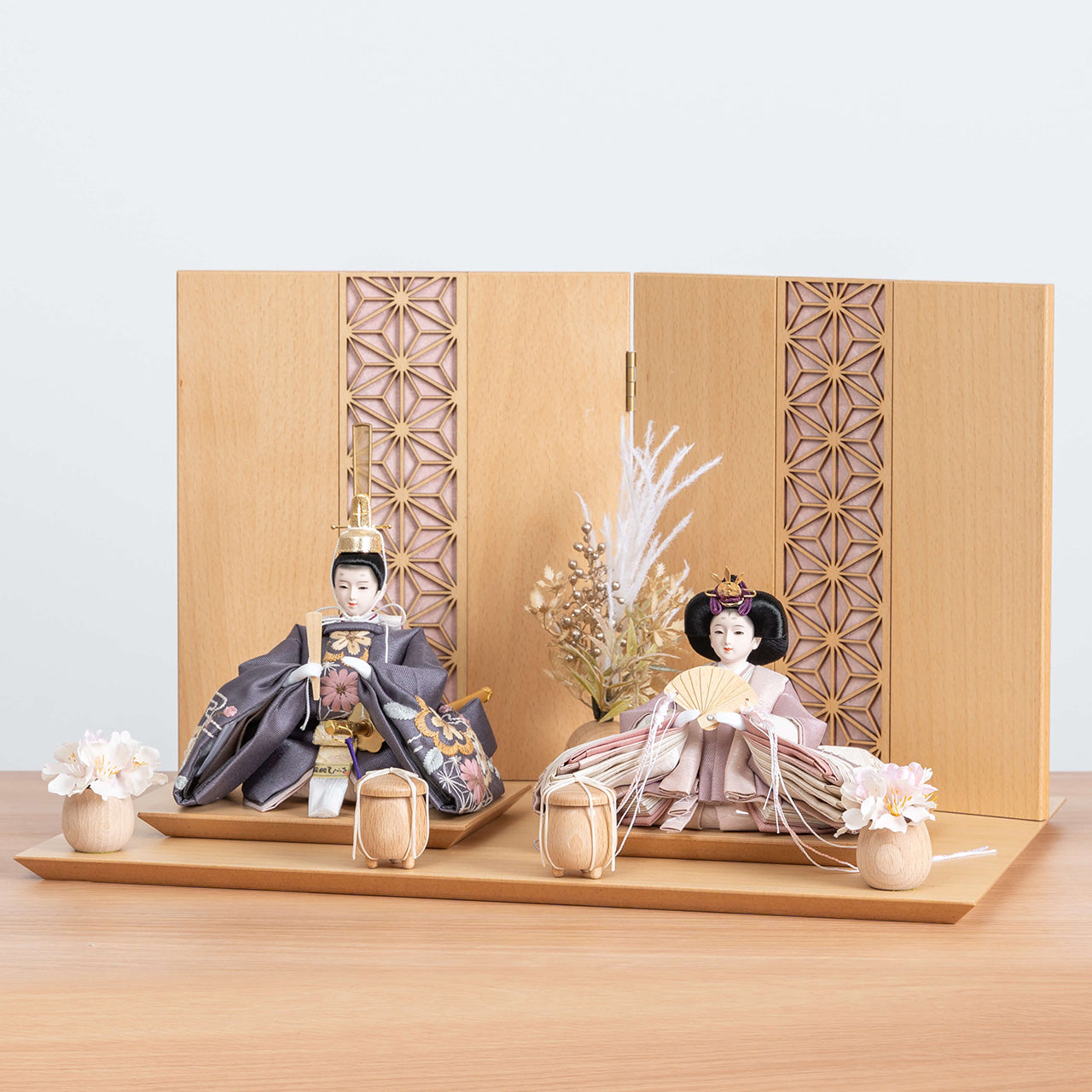 ことのひな人形 ひかり 麻の葉 N平台 ピンク和紙 立花B付