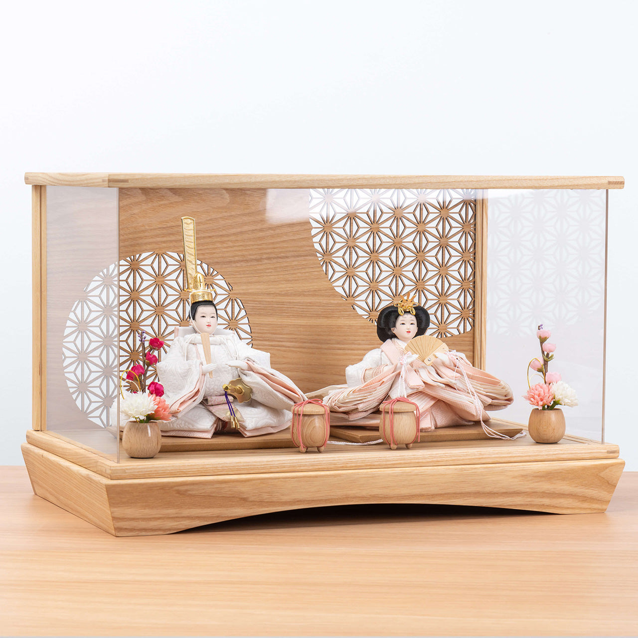 【早割】ことのひな人形 ゆき 麻の葉 円ケース