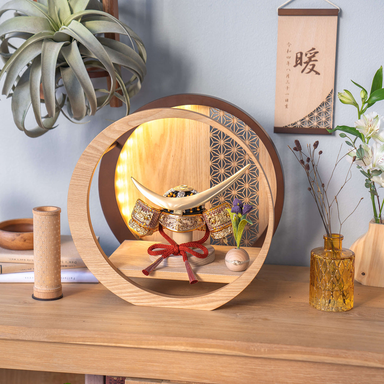 KOTO×悠雅コラボ兜 伊達政宗 灯月型飾台 麻の葉