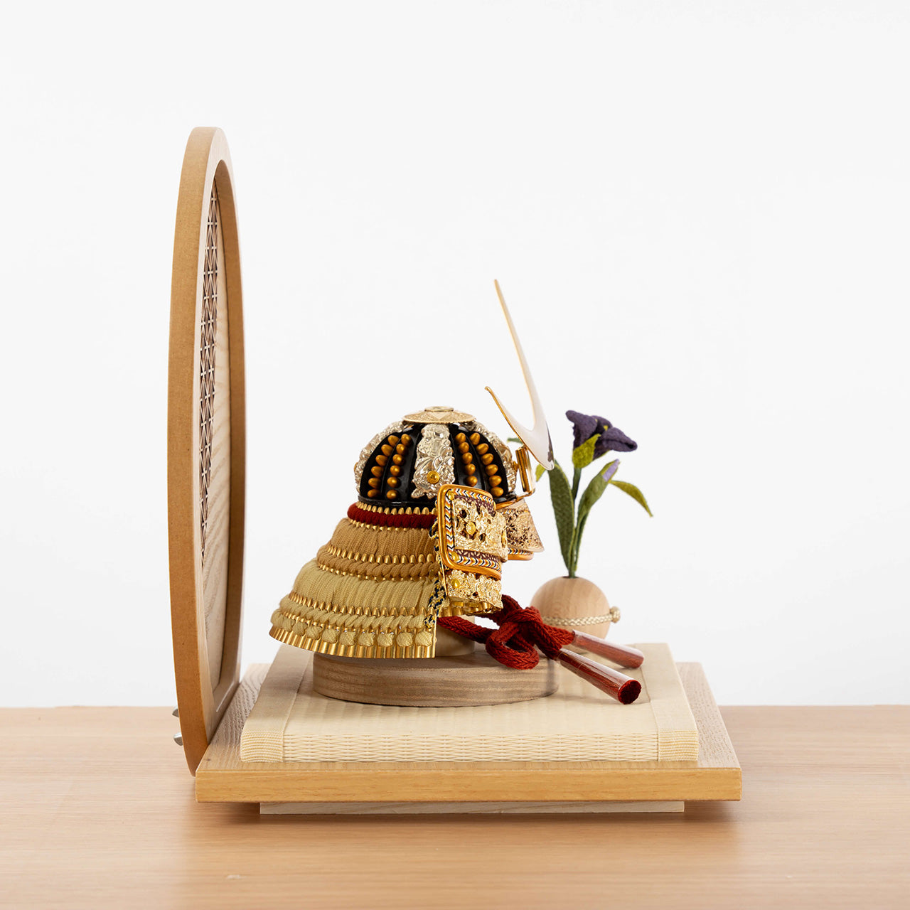 KOTO×悠雅コラボ兜 伊達政宗 麻の葉 円形N衝立