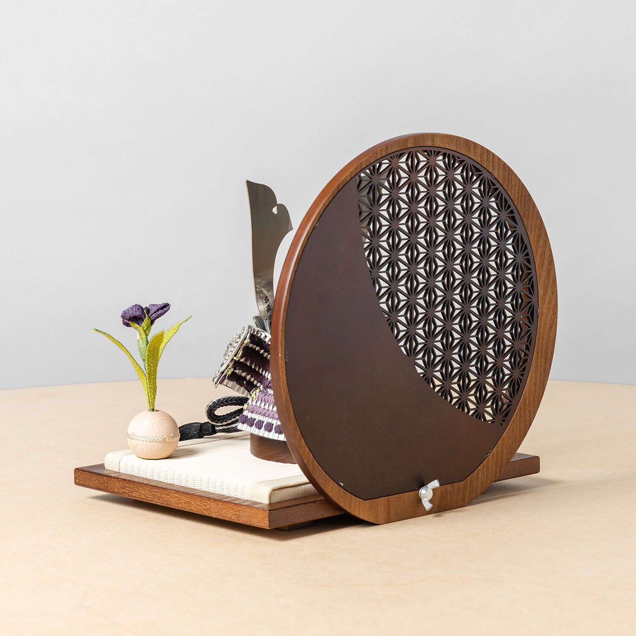 KOTO×悠雅コラボ兜 銀大鍬 麻の葉 円形B衝立