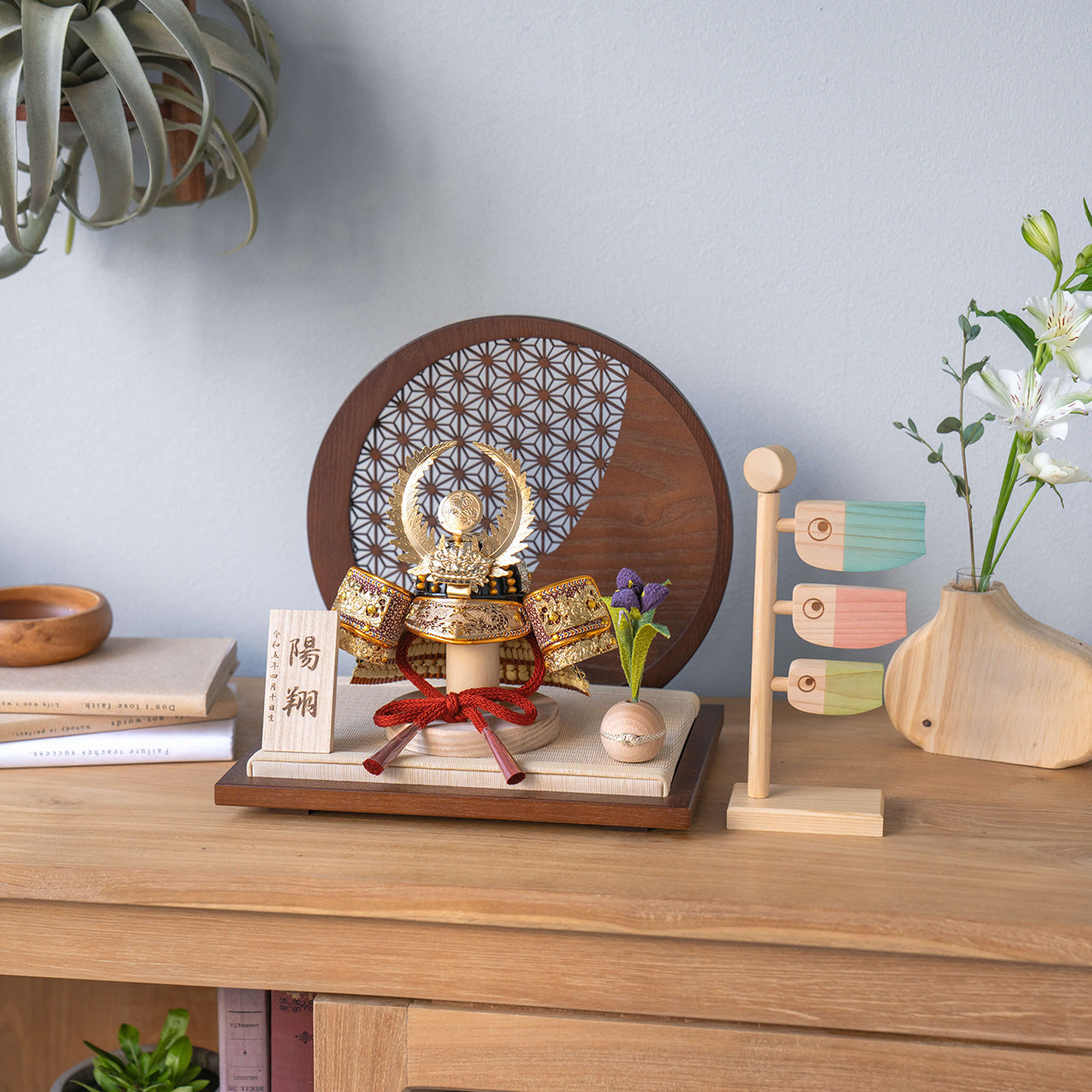 KOTO×悠雅コラボ兜 徳川家康 麻の葉 円形B衝立