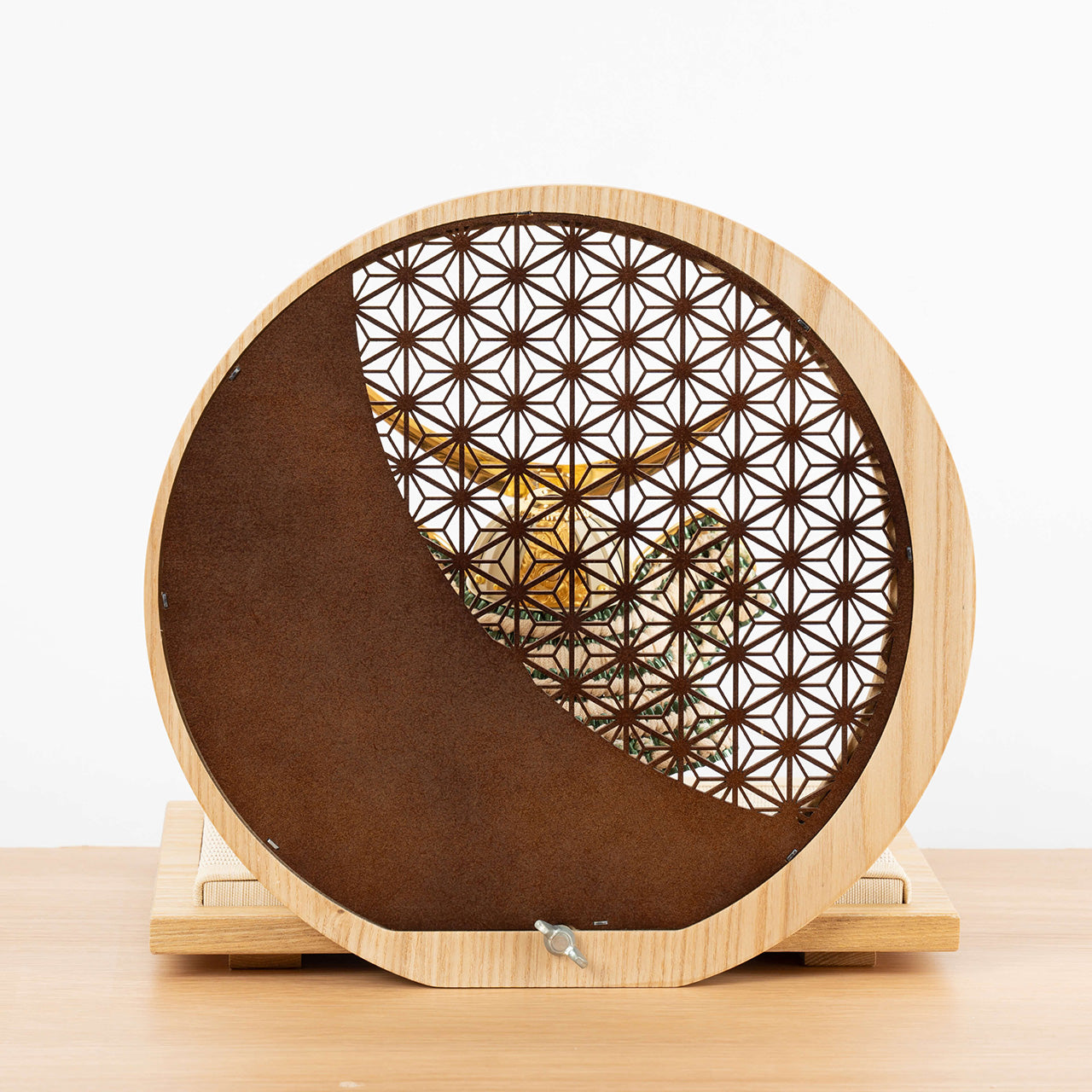 ことのオリジナル兜 伊達政宗 麻の葉 円形N衝立