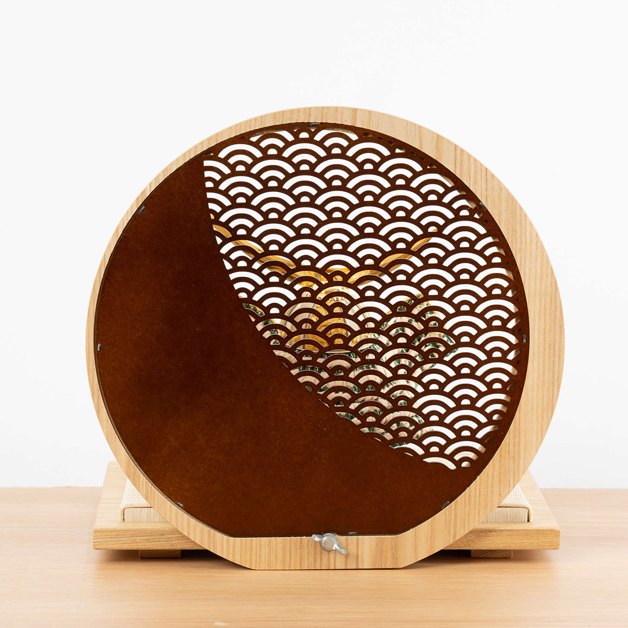 ことのオリジナル兜 伊達政宗 青海波 円形N衝立