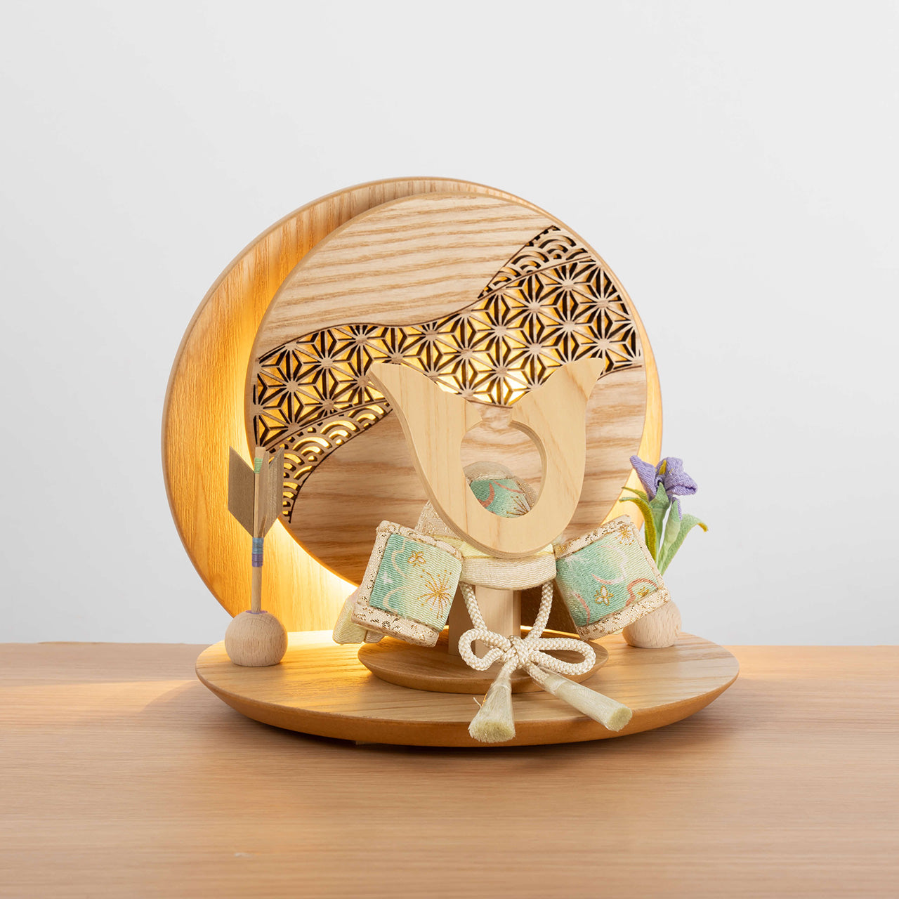 ことの木目込かぶと だいち 鍬形 灯丸衝立 麻の葉 N