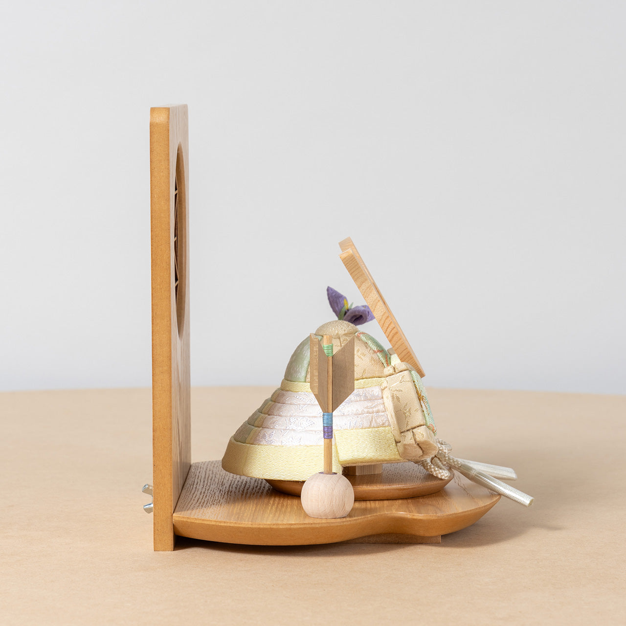 ことの木目込かぶと だいち 鍬形 木目衝立 麻の葉