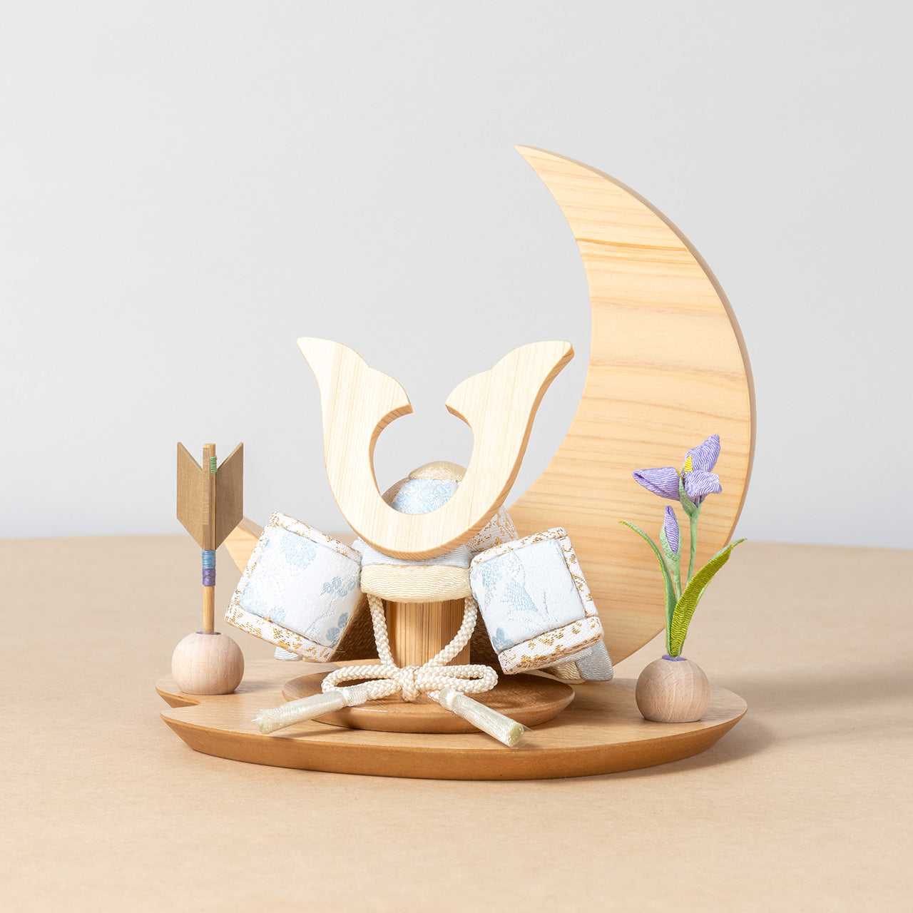 ことの木目込かぶと そら 鍬形 桧月