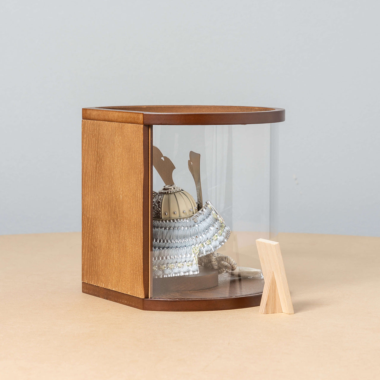 ことのオリジナル兜 そら 円柱ケース ブラウン