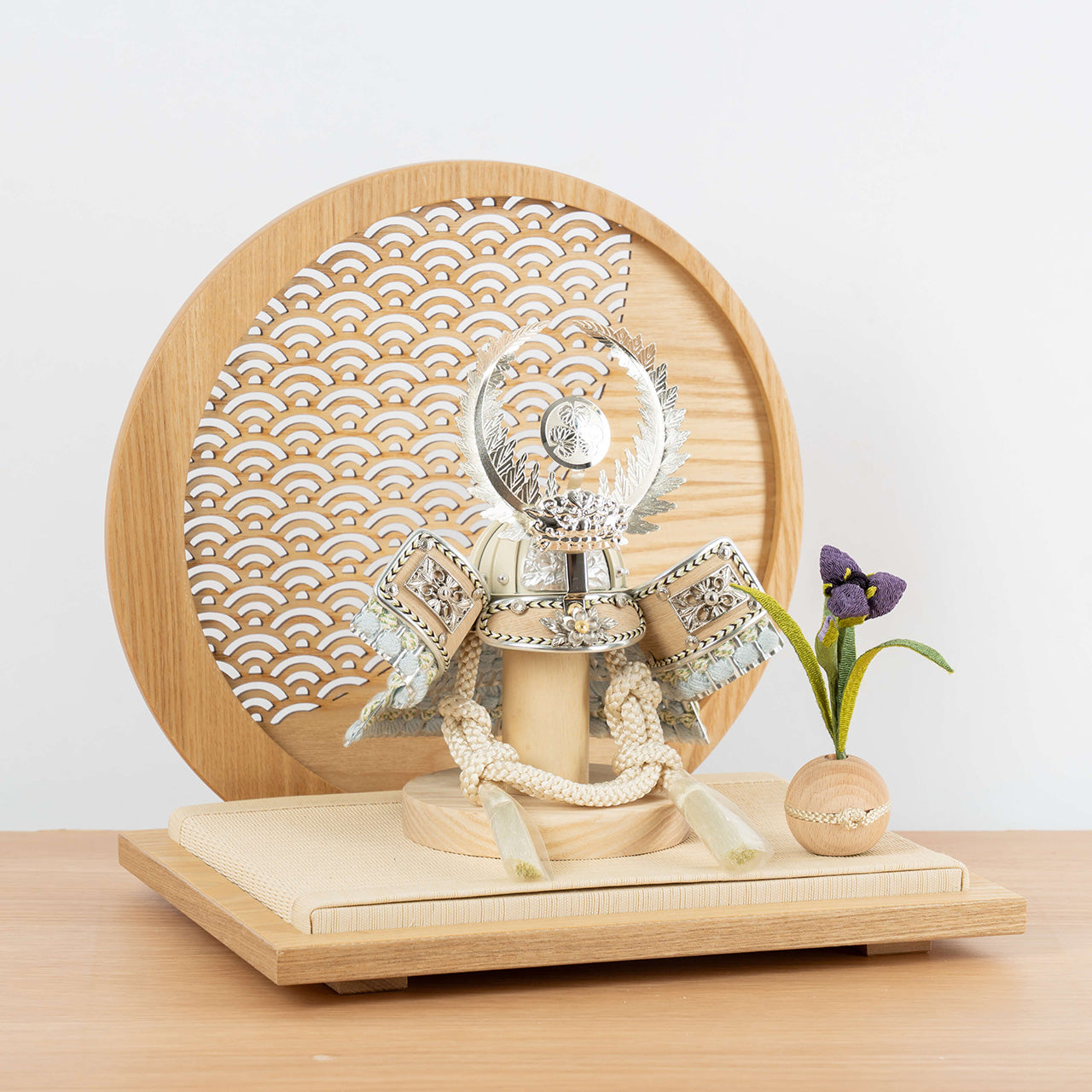 ことのオリジナル兜 徳川家康 青海波 円形N衝立