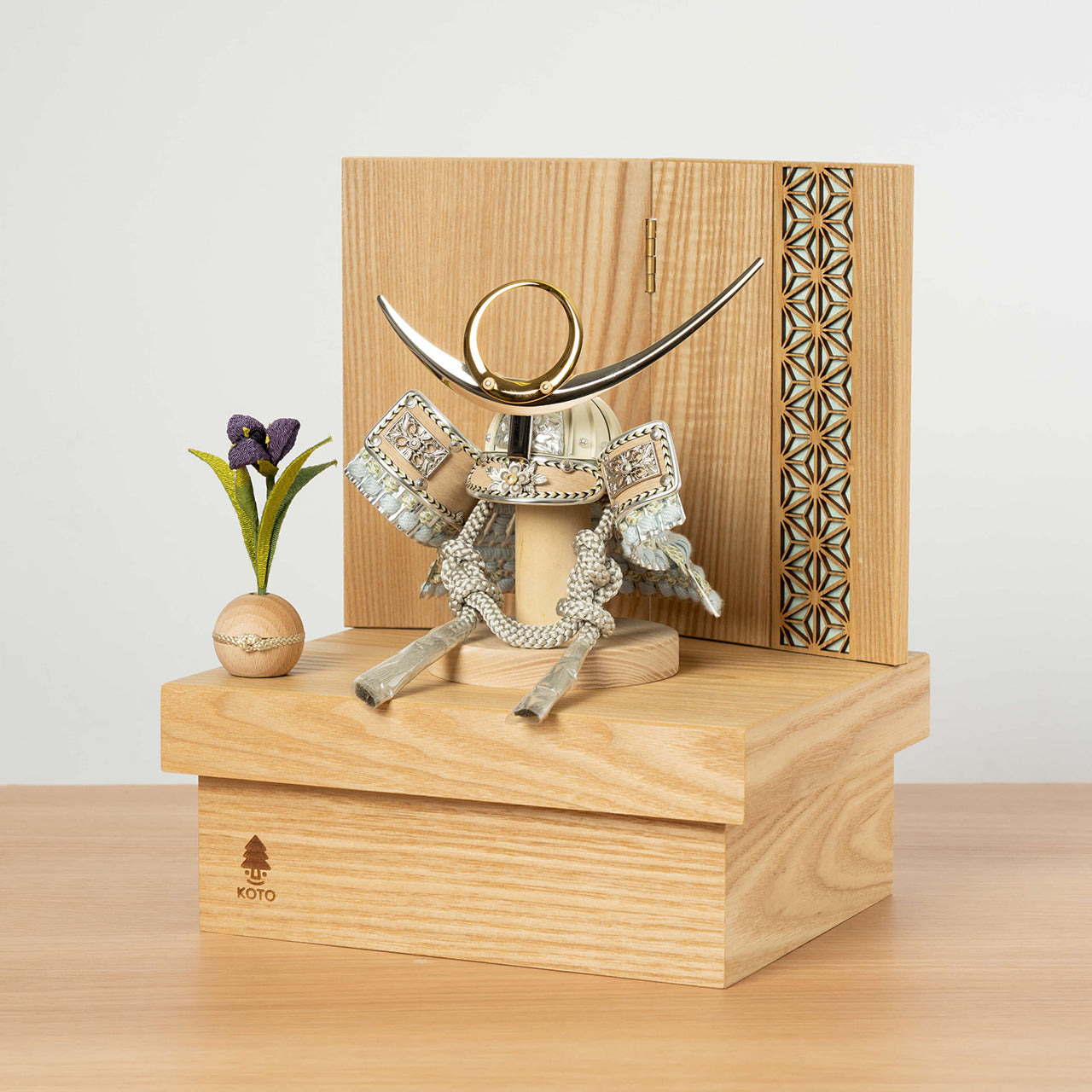 ことのオリジナル兜 上杉謙信 麻の葉 NN収納