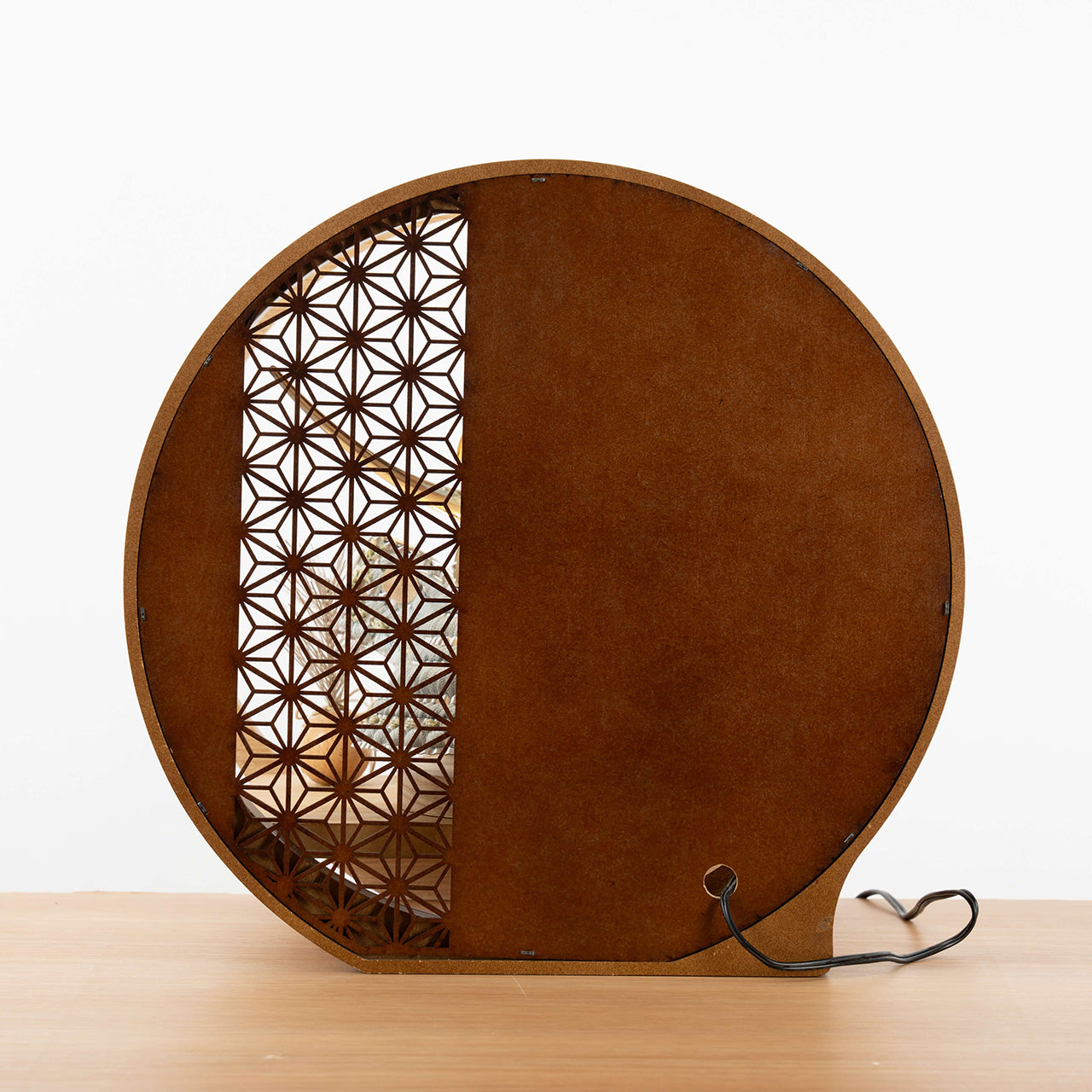 ことのオリジナル兜 上杉謙信 灯月型飾台 麻の葉