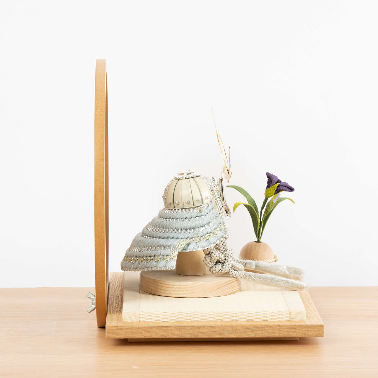 ことのオリジナル兜 上杉謙信 麻の葉 円形N衝立