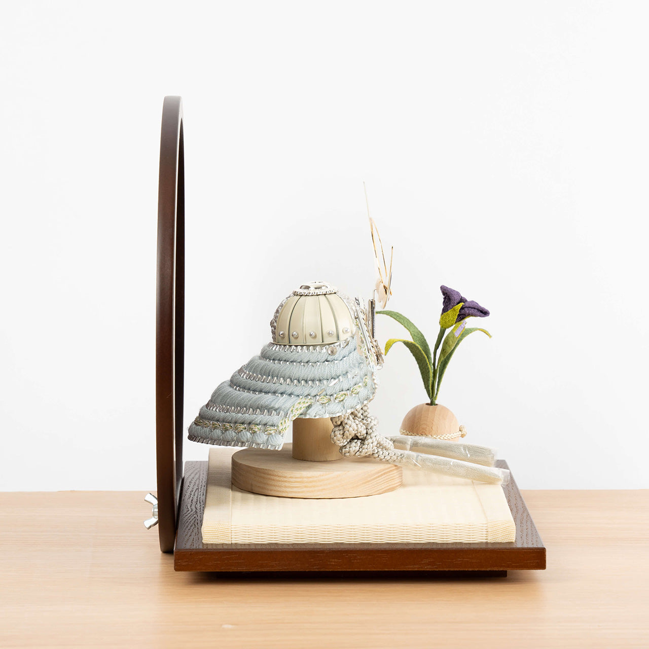 ことのオリジナル兜 上杉謙信 麻の葉 円形B衝立