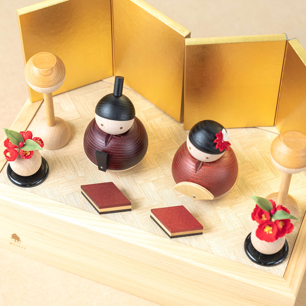 ことの木製ひな人形　親王飾り 　金　収納