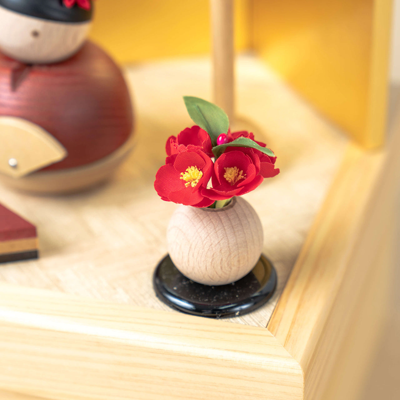 ことの木製ひな人形　親王飾り 　金　収納