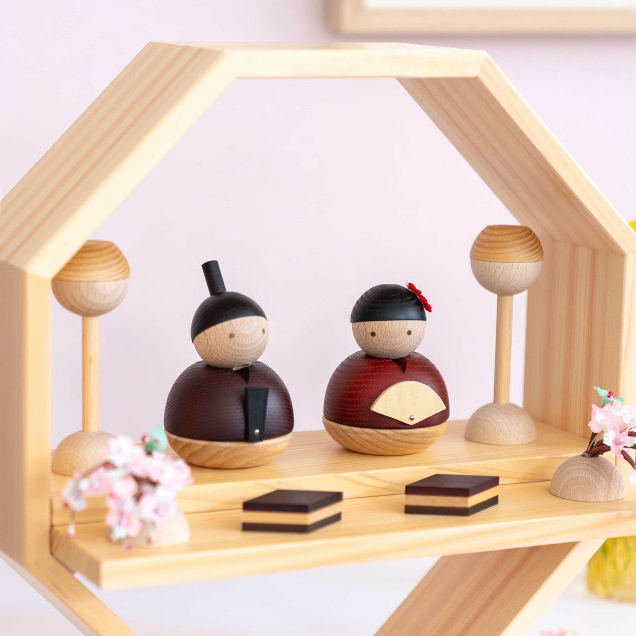 ことの木製ひな人形　親王飾り　八角　B
