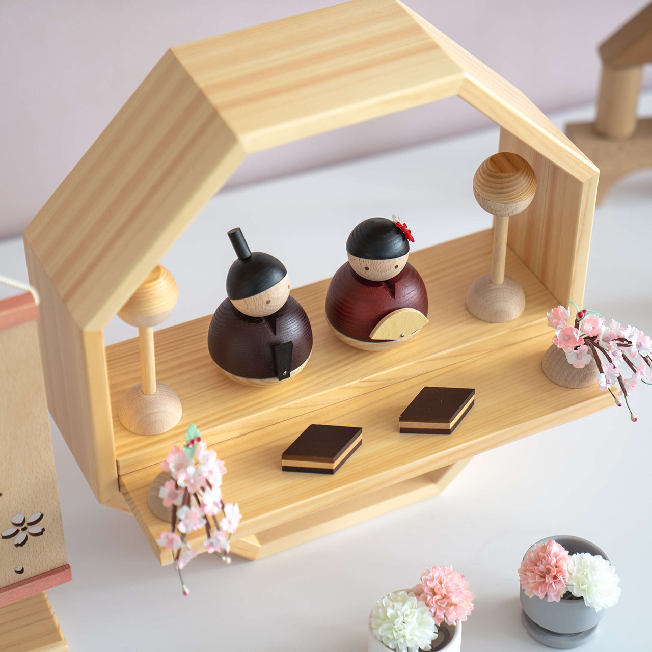 ことの木製ひな人形　親王飾り　八角　B