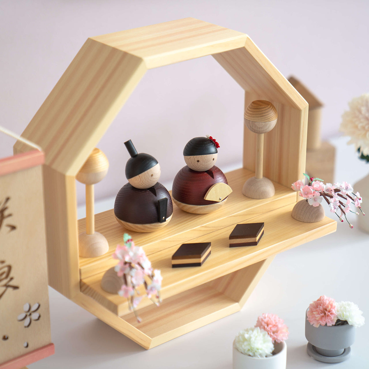 ことの木製ひな人形　親王飾り　八角　B