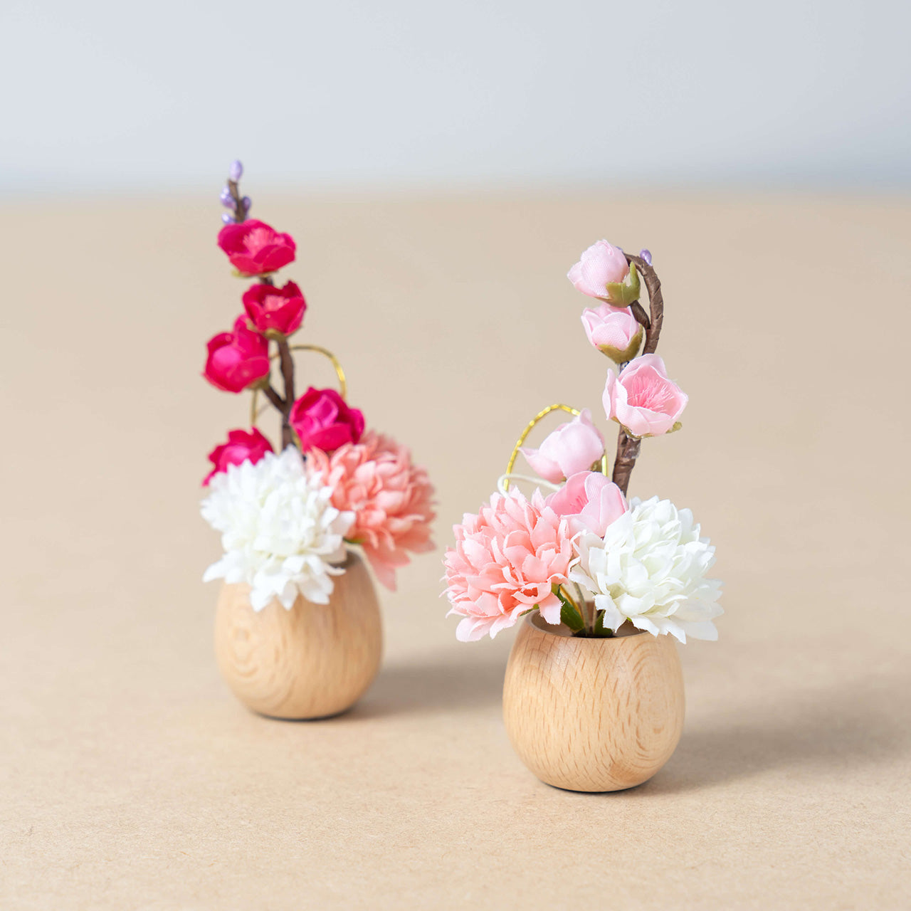 ことのひな人形　はな　麻の葉　平台　立花P付