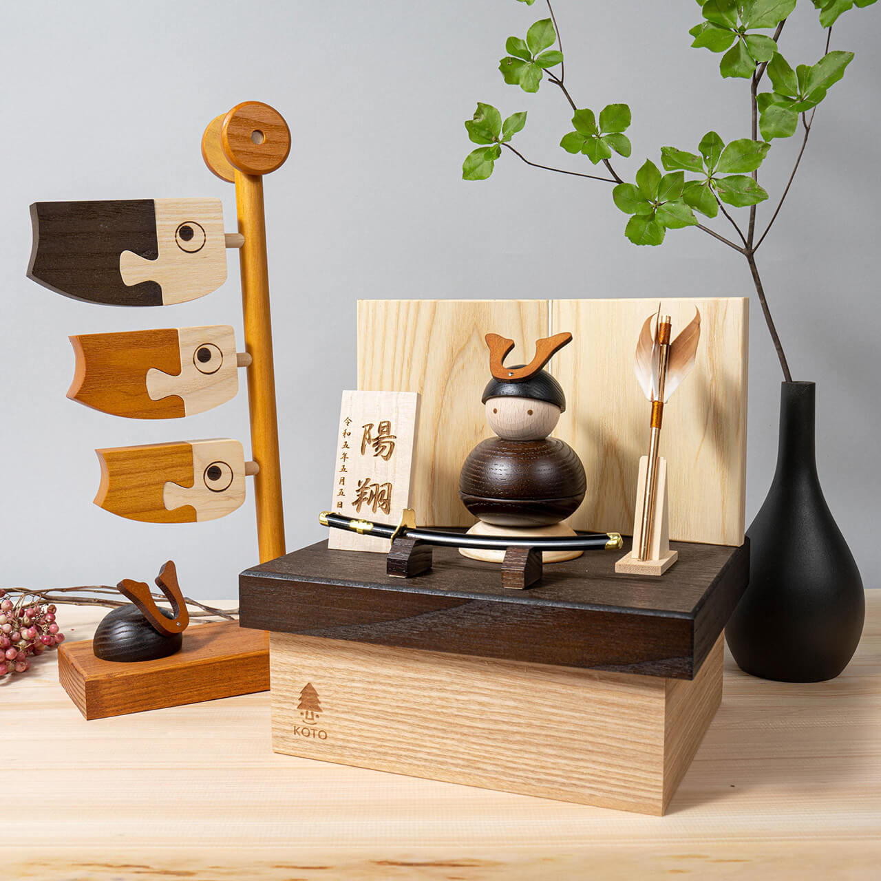 ことの木製鎧　大鍬　収納（鯉のぼり付）