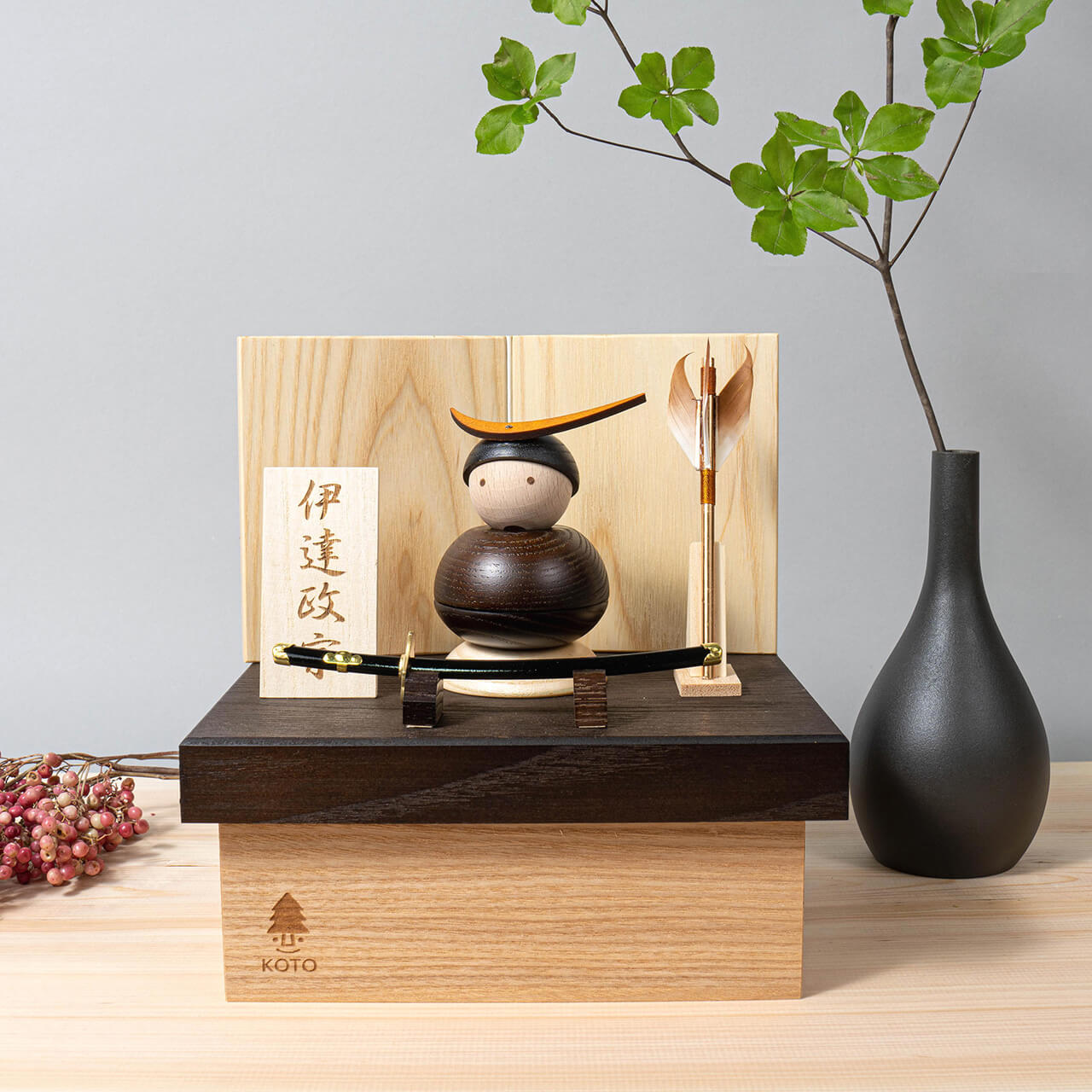 ことの木製鎧　伊達政宗　収納