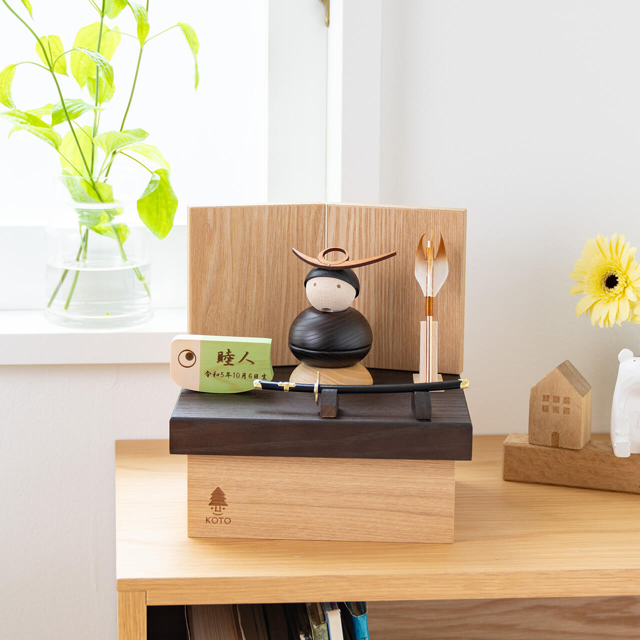 ことの木製鎧　上杉謙信　収納