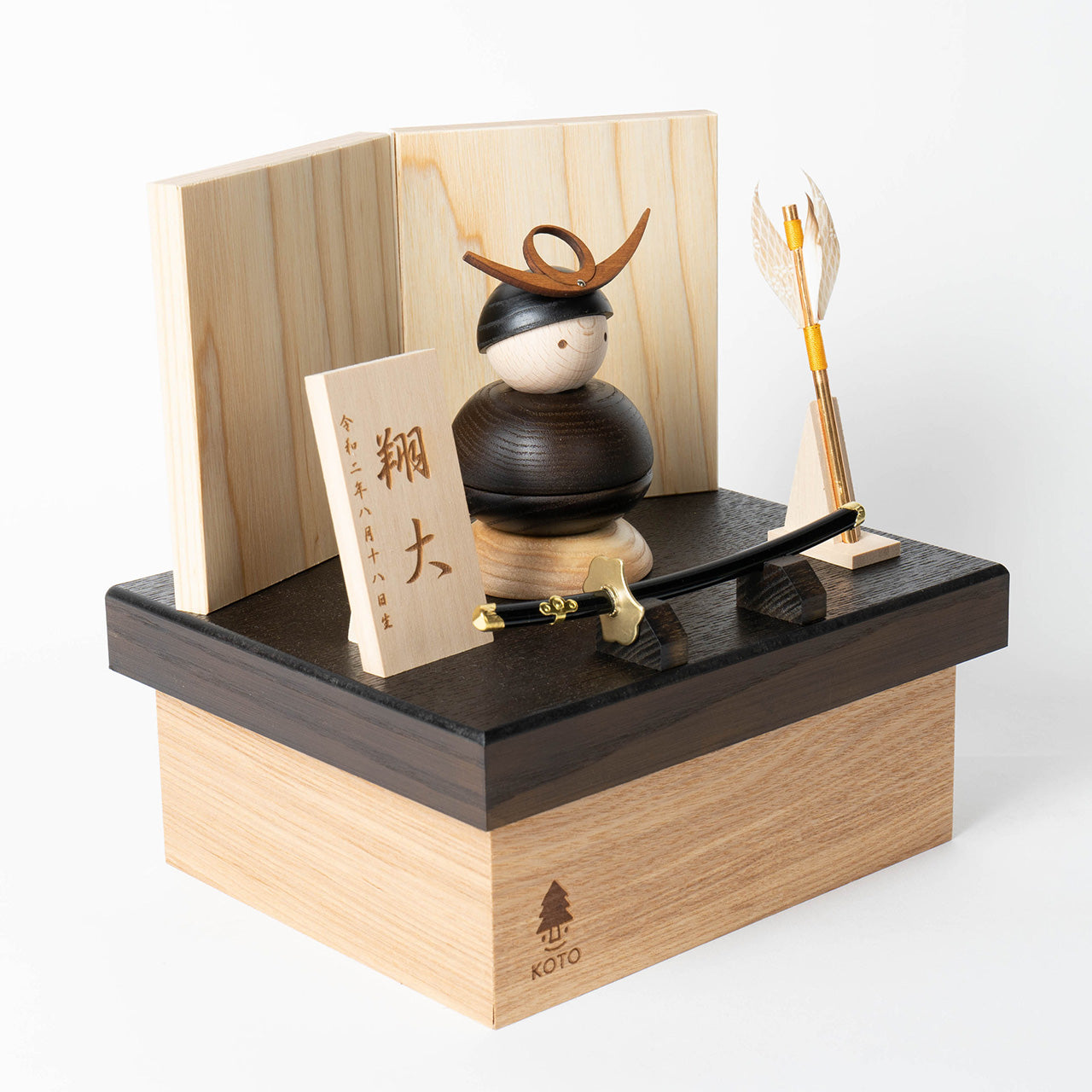 ことの木製鎧　上杉謙信　収納