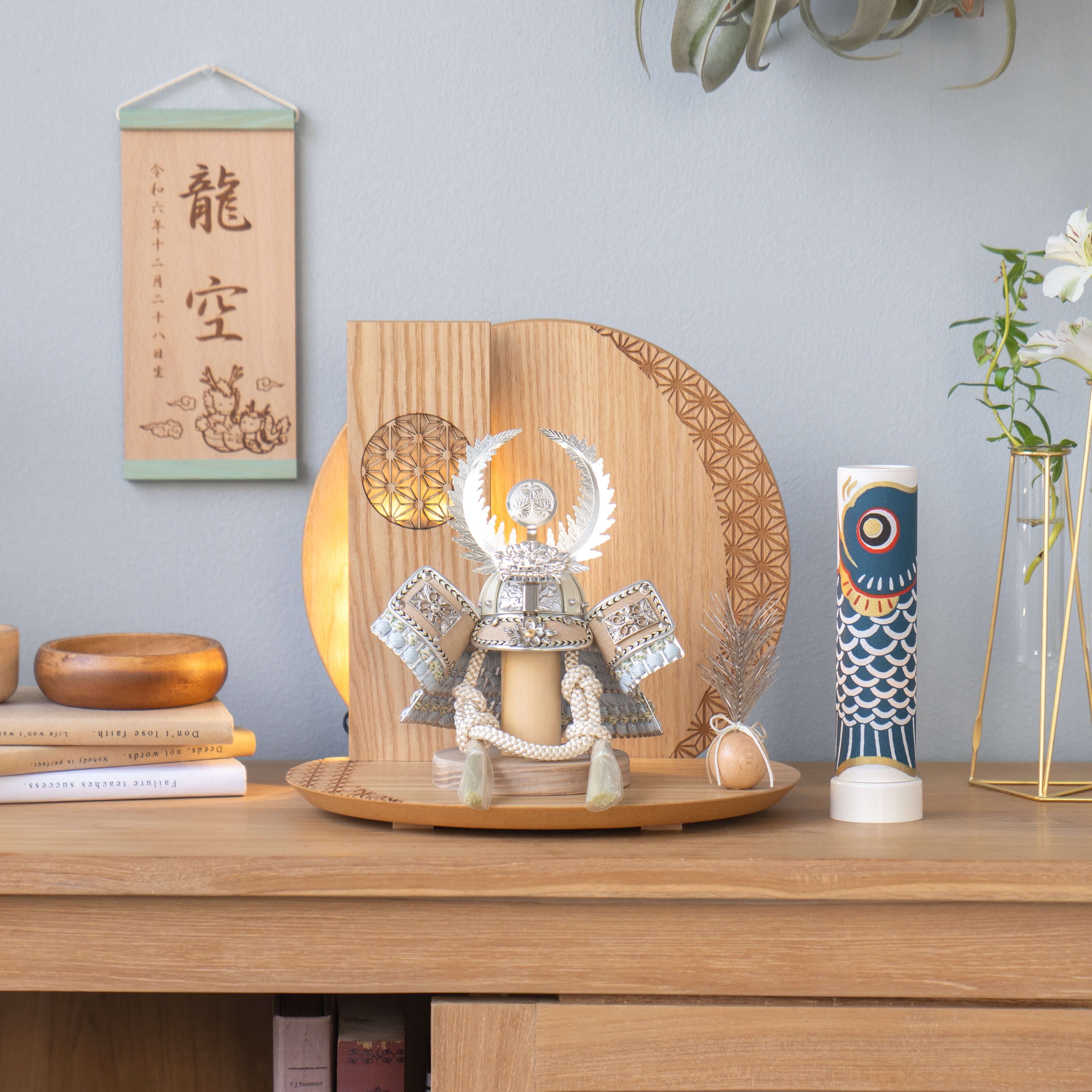 ことのオリジナル兜　徳川家康　灯円麻の葉衝立N