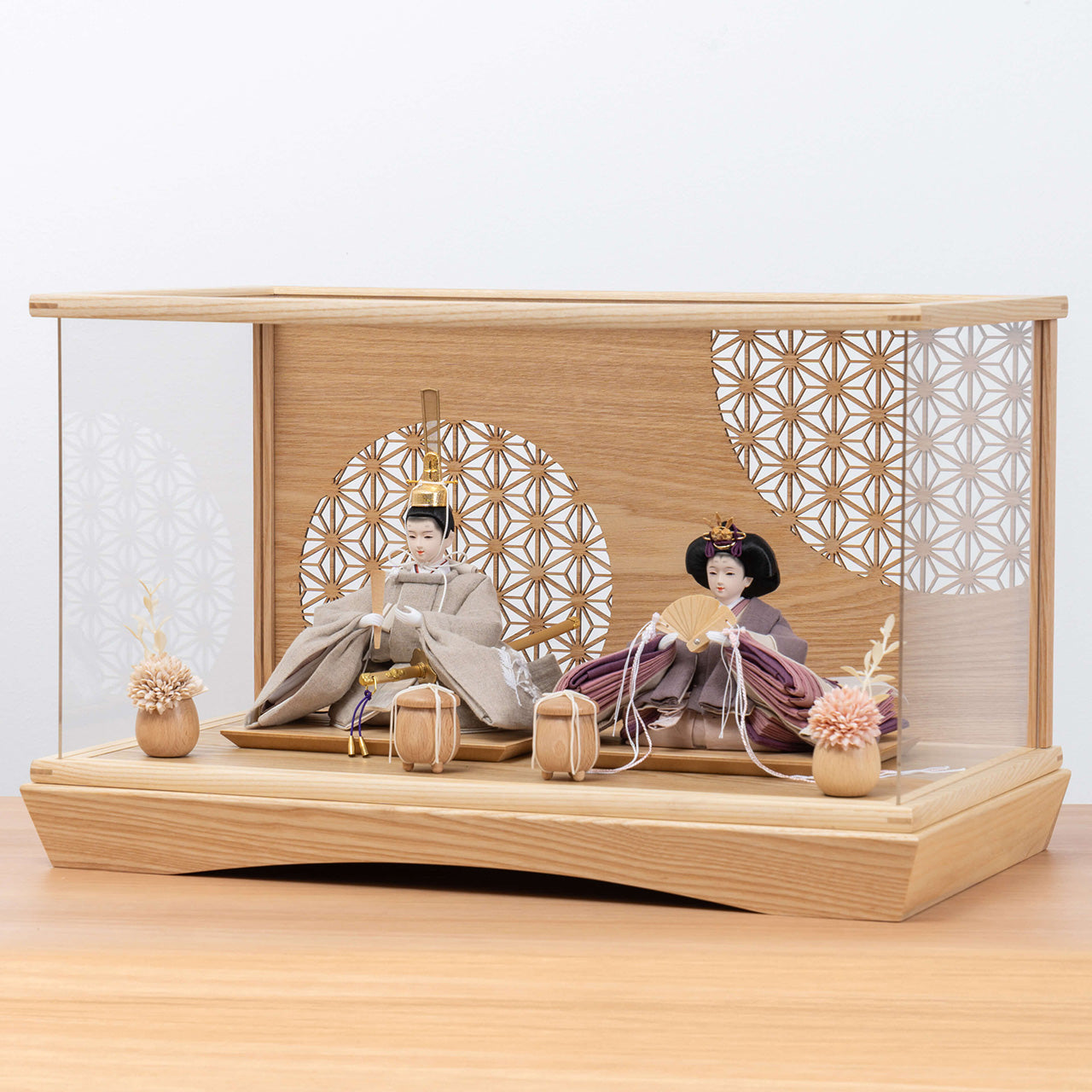 ことのひな人形　かれん　麻の葉　円ケース