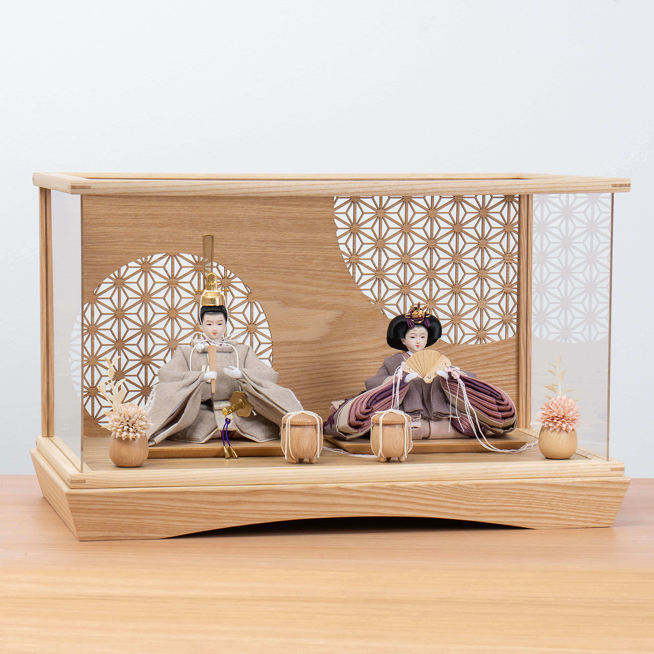 ことのひな人形　かれん　麻の葉　円ケース