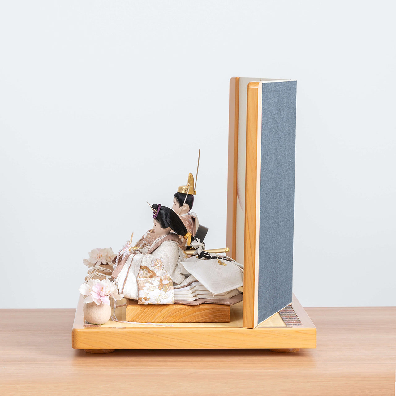 ことのひな人形　ほのか　ひのき平台