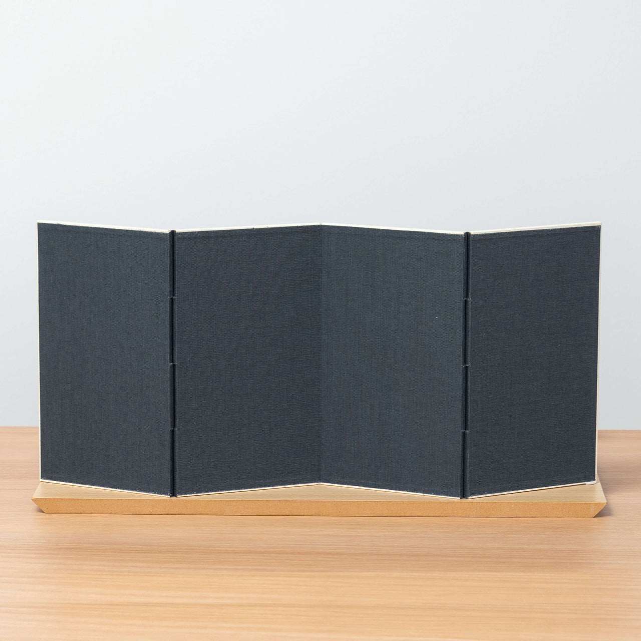 【早割】ことのひな人形　はな　手描桜平台