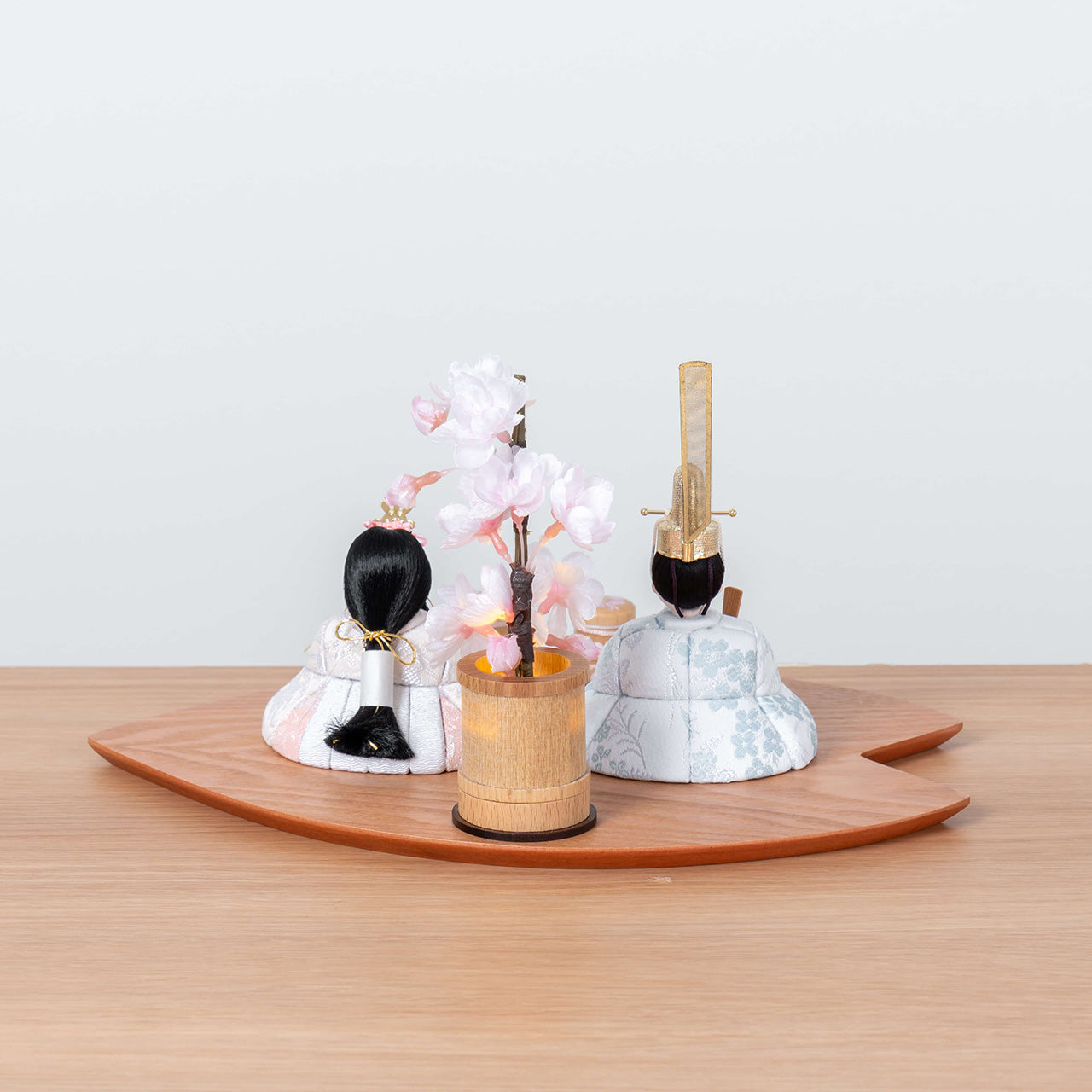 ことの木目込ひな　そら　さくら平台　灯桜付