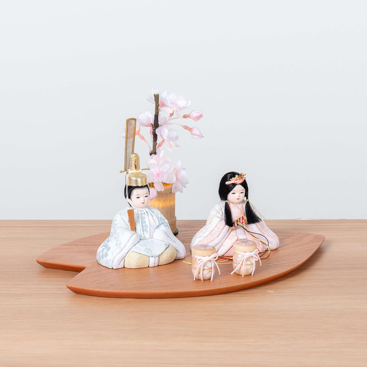 ことの木目込ひな　そら　さくら平台　灯桜付