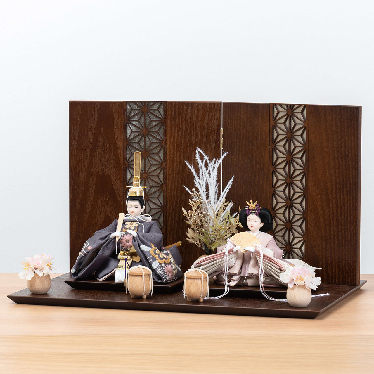 ことのひな人形　ひかり　麻の葉B平台　銀　立花B付