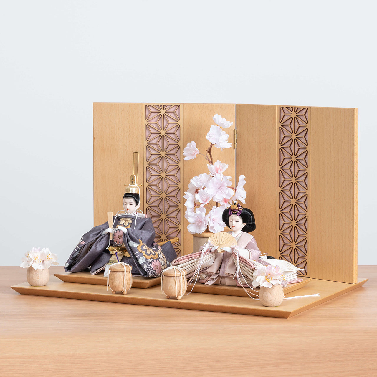 ことのひな人形　ひかり　麻の葉平台　灯桜付