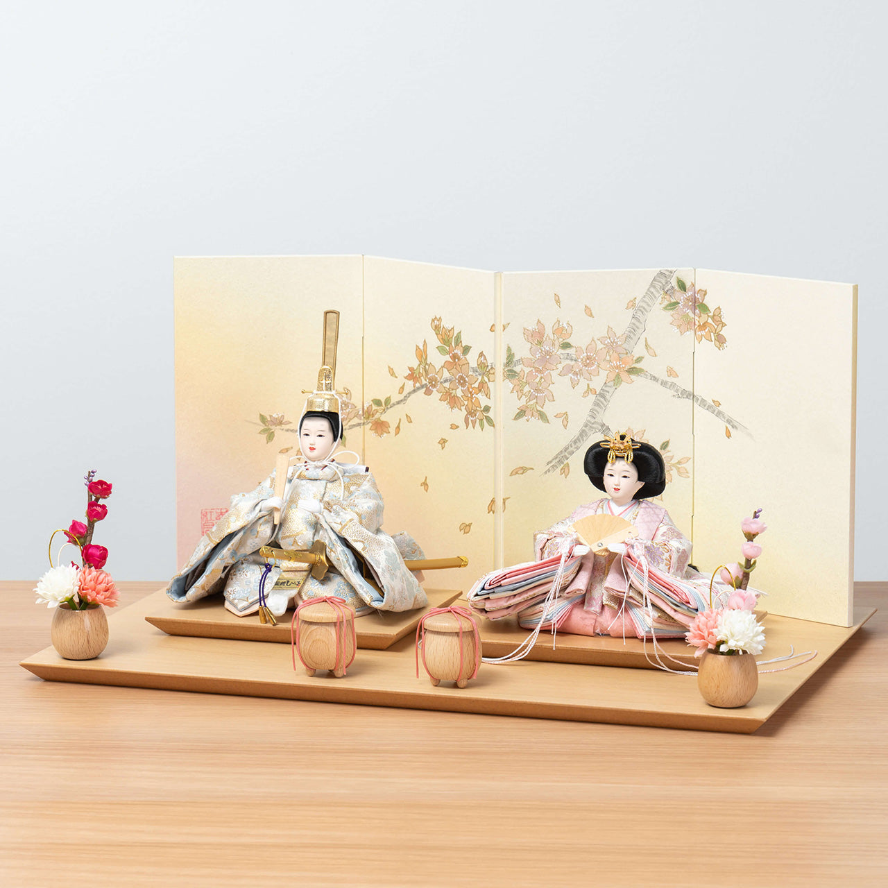 【早割】ことのひな人形　そら　手描桜平台