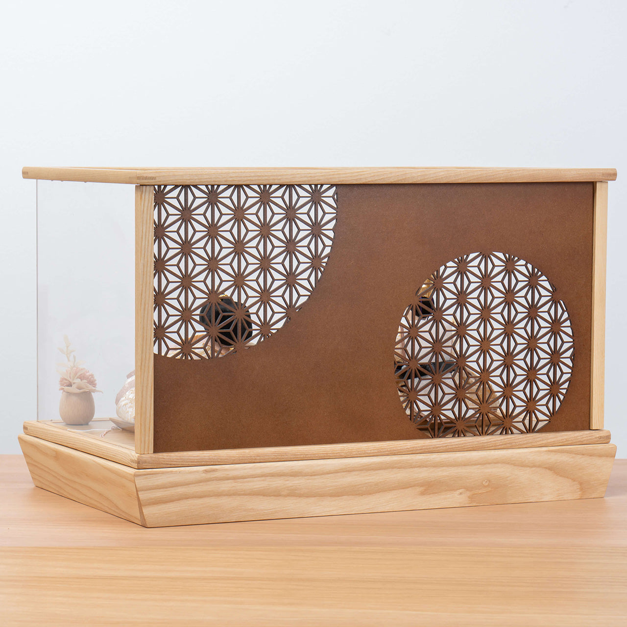 【早割】ことのひな人形　つき　麻の葉　円ケース