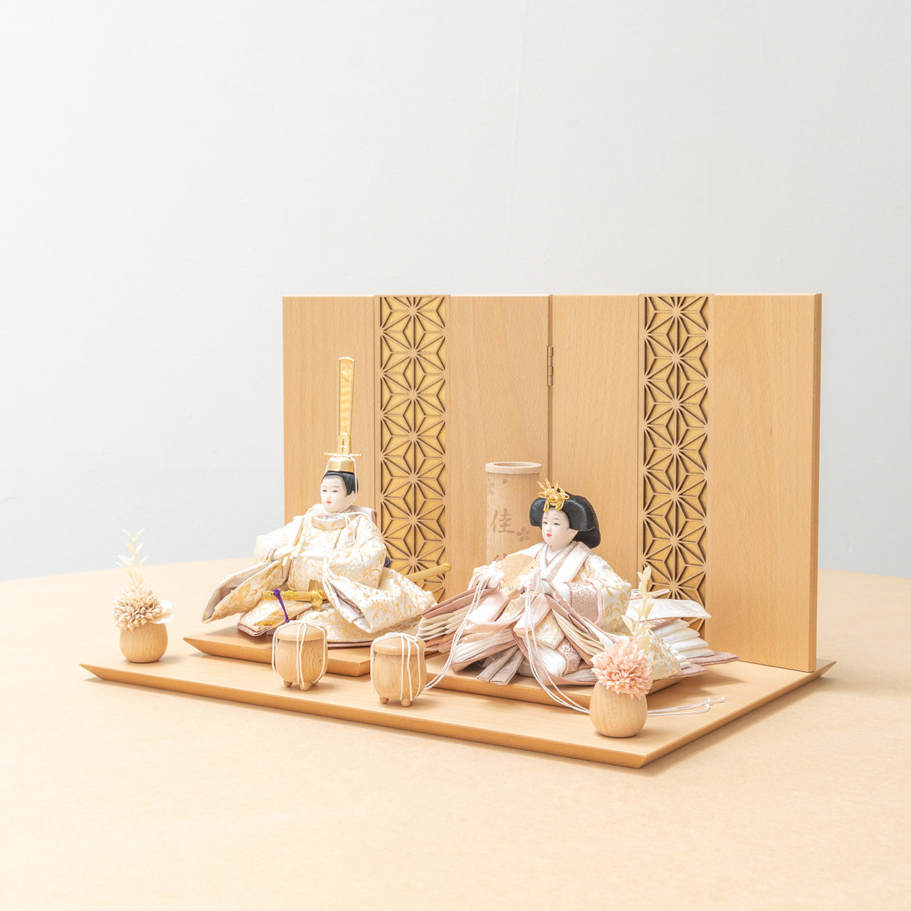 ことのひな人形　つき　麻の葉　平台