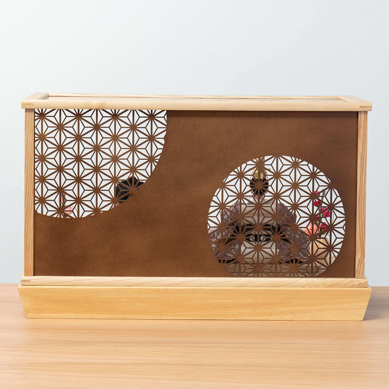 ことのひな人形　ゆい　麻の葉　円ケース