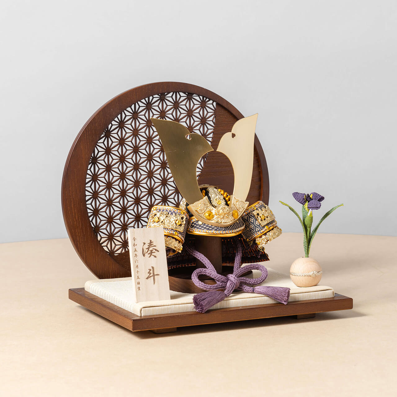 KOTO×悠雅コラボ兜　金大鍬　麻の葉　円形B衝立