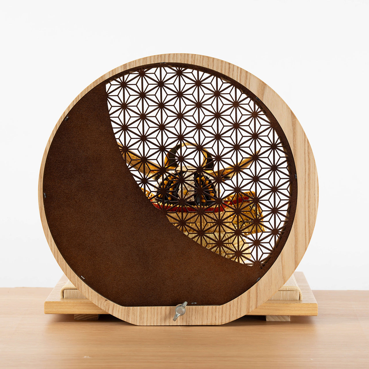 KOTO×悠雅コラボ兜　上杉謙信　麻の葉　円形N衝立