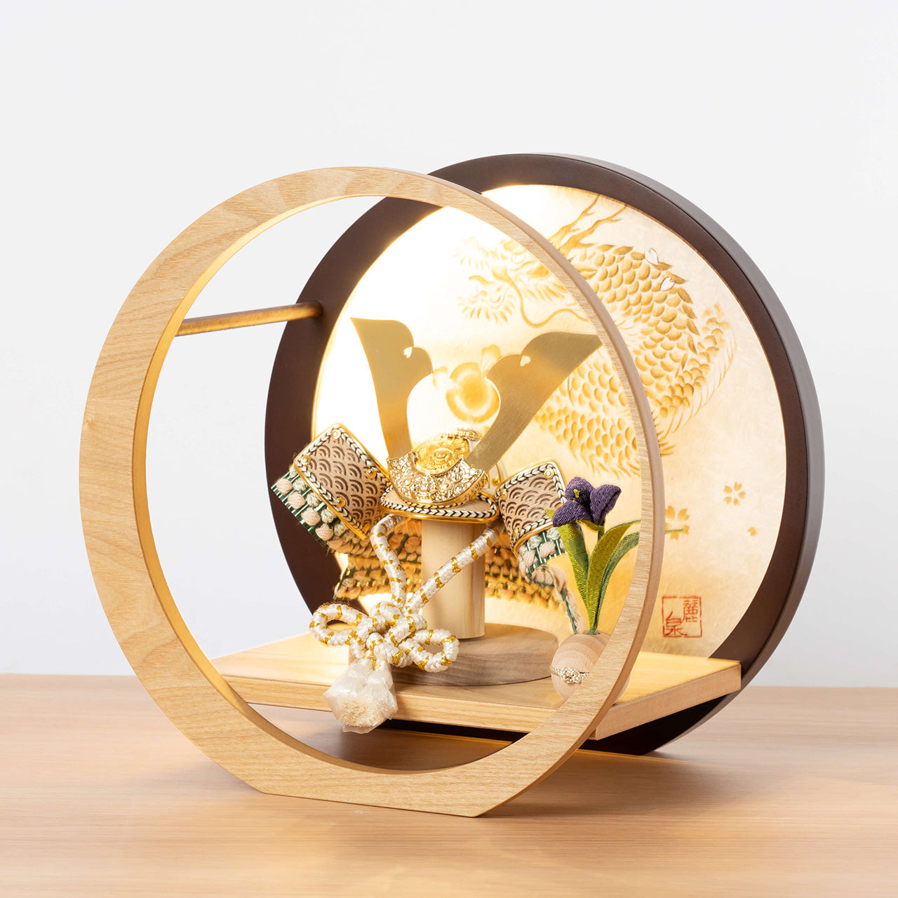 ことのオリジナル兜　だいち　灯月型飾台　手描龍