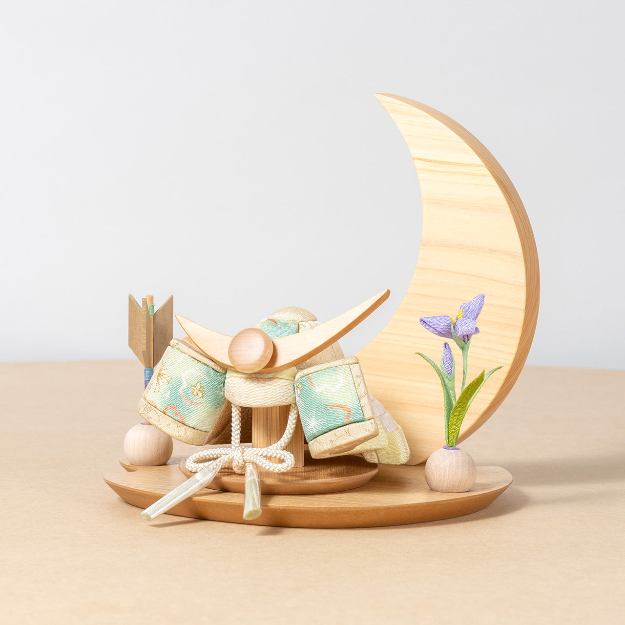 ことの木目込かぶと　だいち　上杉謙信　桧月