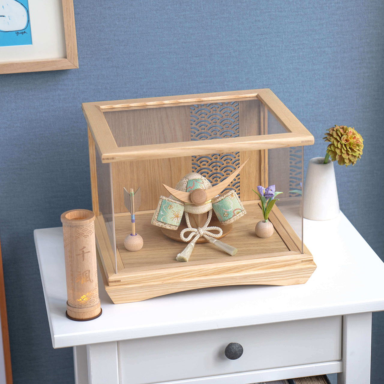 ことの木目込かぶと　だいち　上杉謙信　円ケース　青海波