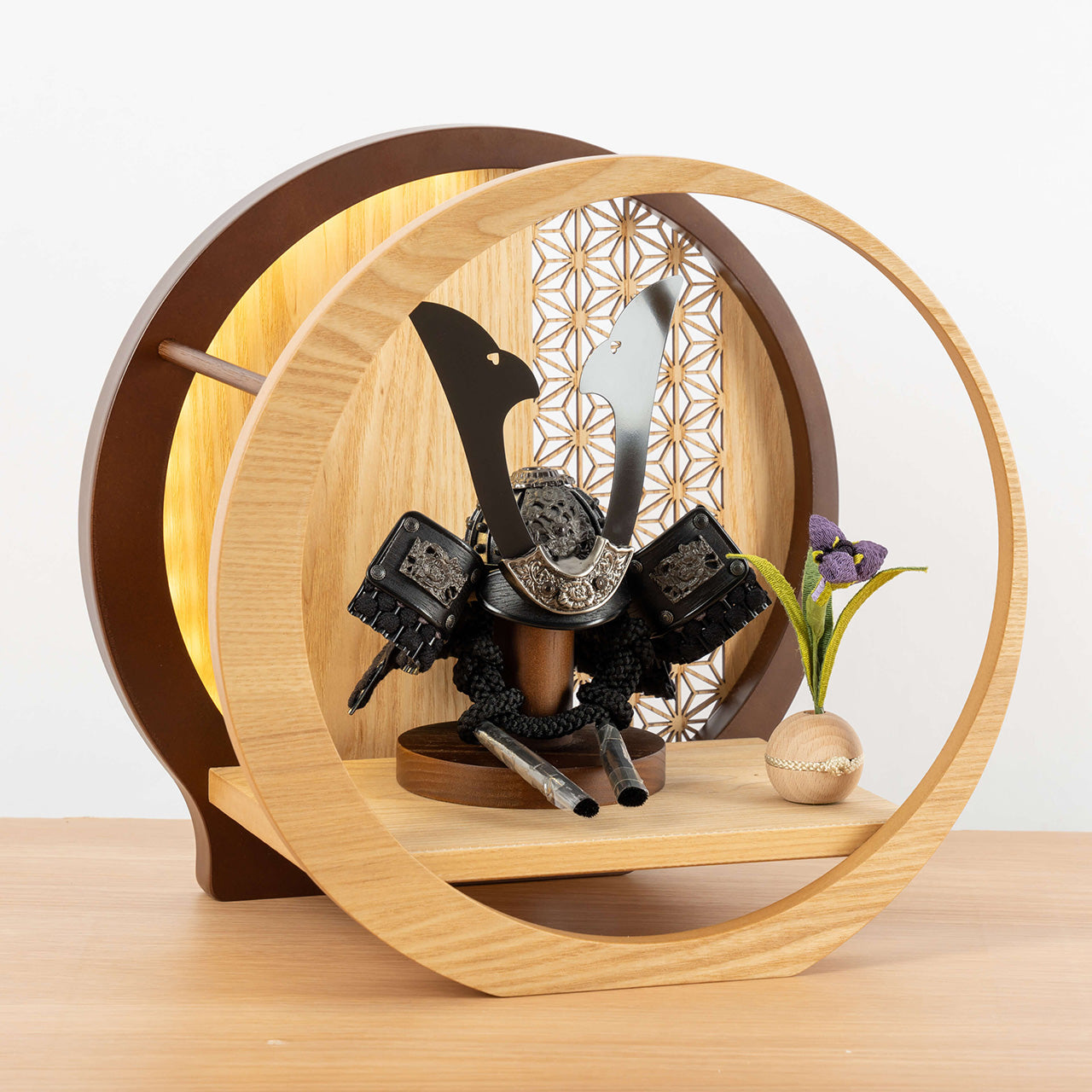 ことの兜　こう　灯月型飾台　麻の葉