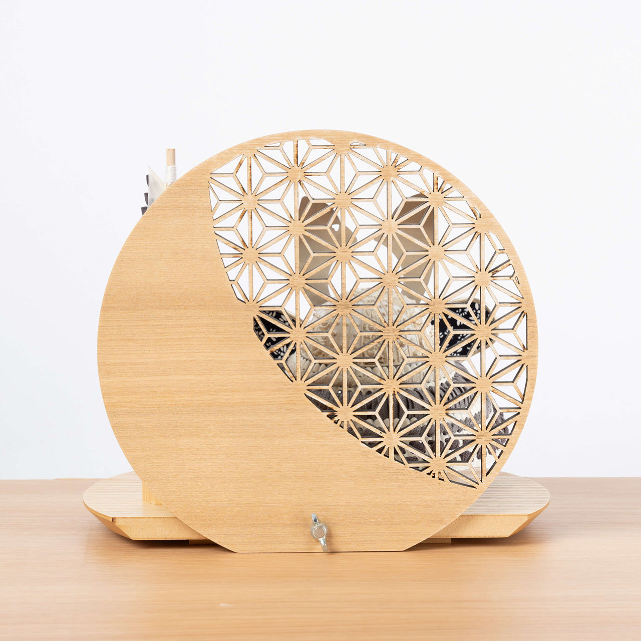 ことのおぼこ兜　せい　麻の葉　丸型N衝立