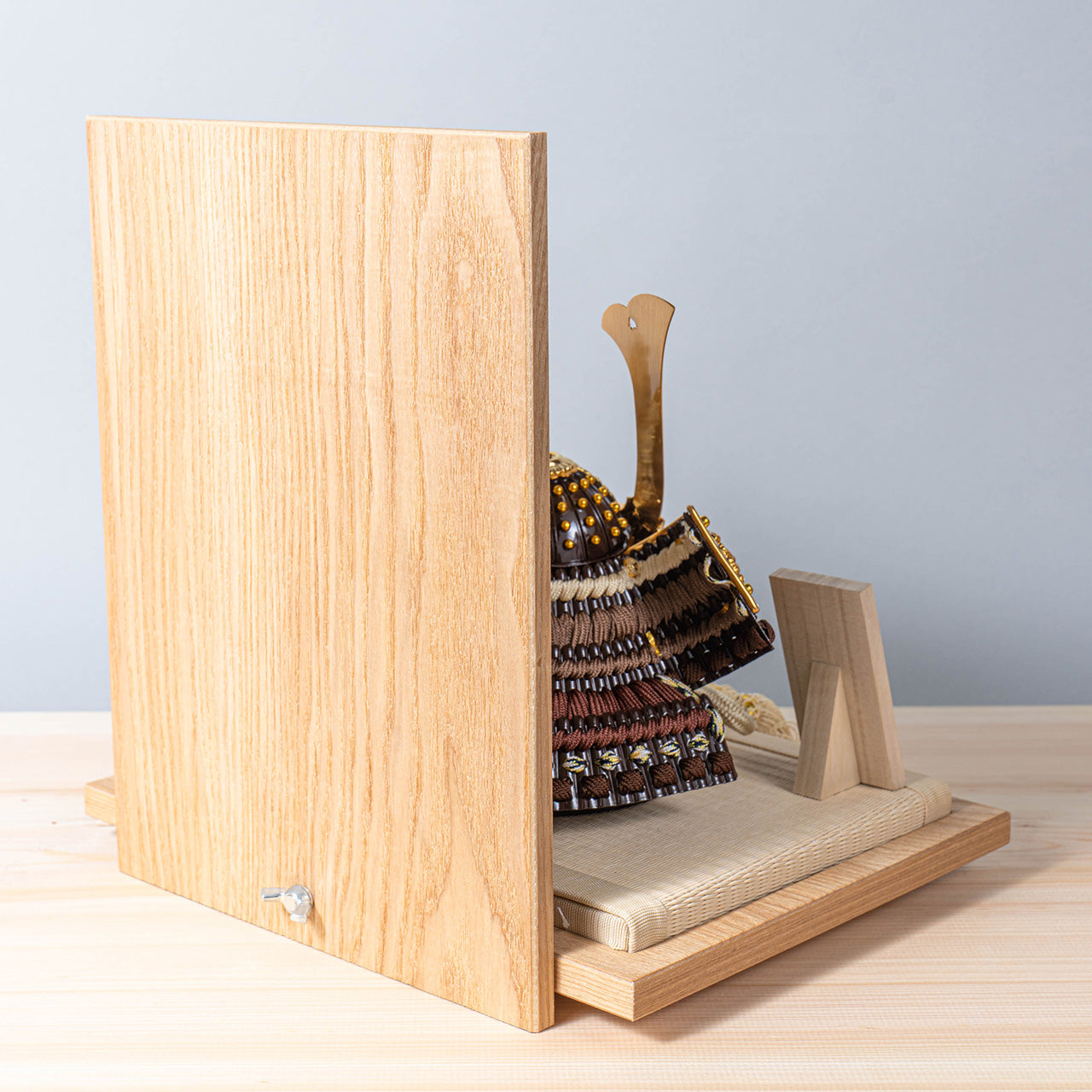 ことの兜　りく　麻の葉　N衝立